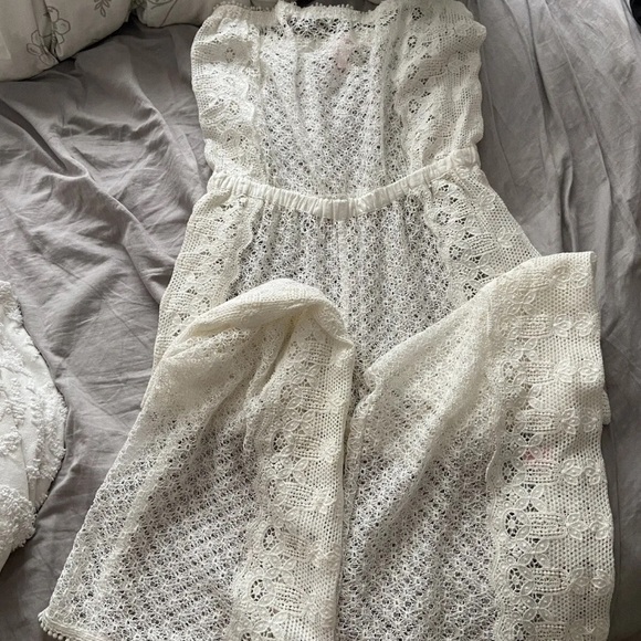 Victoria’s Secret Very Sexy Lace Sheer Beach Cover Up Jumpsuit Limited Edition S - Picture 2 of 4